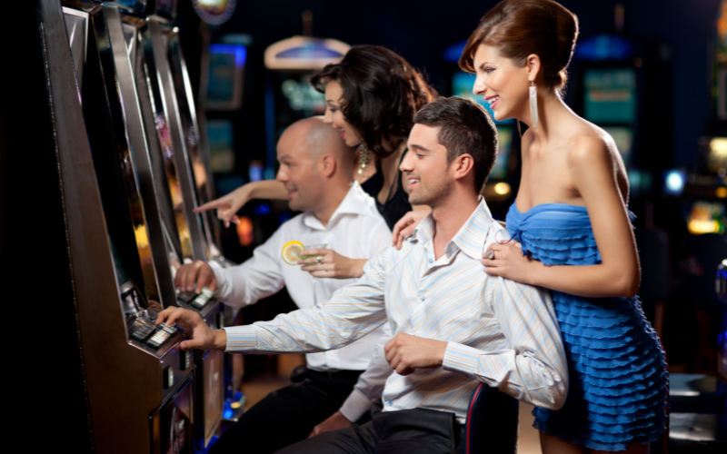 how to play casino slot machines